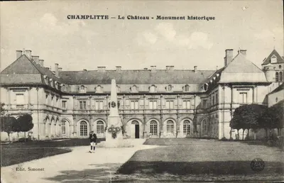 Champlitte — O Castelo — Monumento Histórico — Edit. Simonet