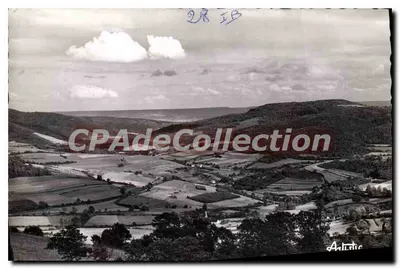 Vue panoramique — Anost (Saône-et-Loire) — prise au téléobjectif des hauteurs de Bussy, éditeur Artistic, n° 28 I B