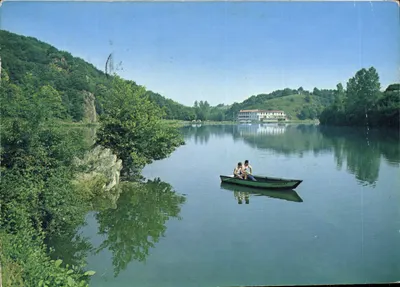 Lago do Moulin Neuf e o Hotel — Fontenay-le-Comte, Vendée — editor B. TAUD