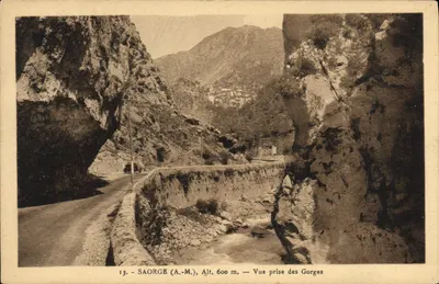 Saorge (A.-M.) — Vista tirada das Gorges — Alt. 600 m — Edição Donette, Café Central - Saorge