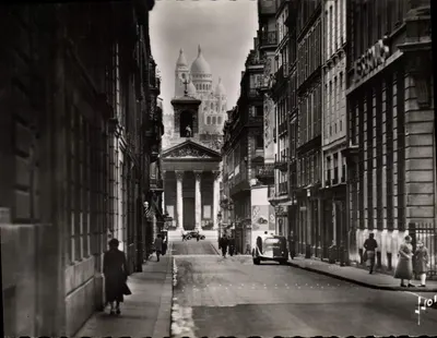 Paris — Rue Laffitte, église N.D. de Lorette et basilique du Sacré-Cœur — Éditions d'Art Martel, n° 573