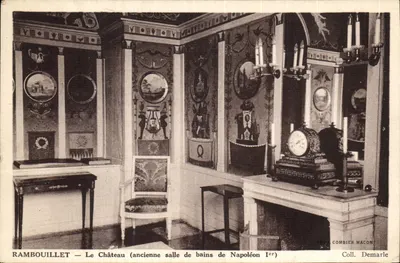 Rambouillet — Le Château (ancienne salle de bains de Napoléon Ier) — Phot. Combier Macon