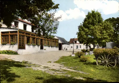 Auberge do Moulin de Vilaines — Luche-Pringé (72), Sarthe — Foto Hardouin & Tournin