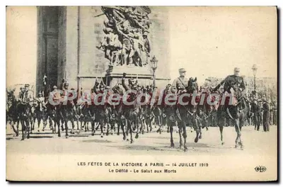 As Festas da Vitória em Paris — 14 de Julho de 1919 — O Desfile — O Saúdo aos Mortos — Editor BID
