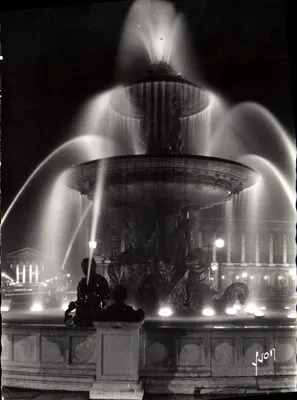 Paris... La Nuit — Fontaine de la Place de la Concorde — Les Éditions d'Art VON, Paris