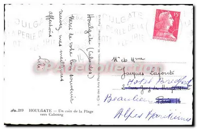 Houlgate — Un rincón de la Playa — Cie des Arts Photographiques, 44, rue Leblelier, París 13 — Reverso