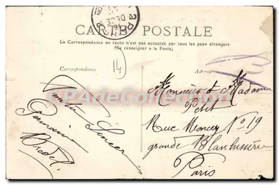 Caen, rue Saint-Jean — widok ulicy z katedrą na tle — wydawca nieokreślony, numer serii nieodczytelny — Rewers
