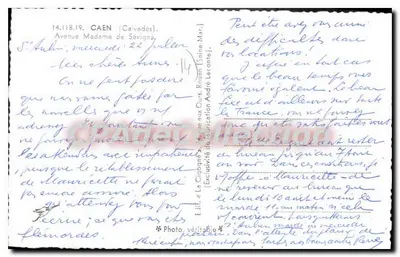 Place de la République — widok budynków i pieszych — A CIGOG — Rewers