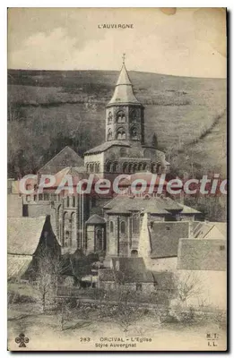 Orcival - A Igreja - Estilo Auvergnat