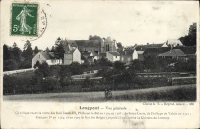 CPA Longpont vue generale ce village recut la visite des Rois Louis III Philippe le Bel en 1304 et 1