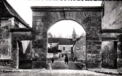 Villiers-Saint-Frédéric — O Portal — Coleção Pavie L'Hoste