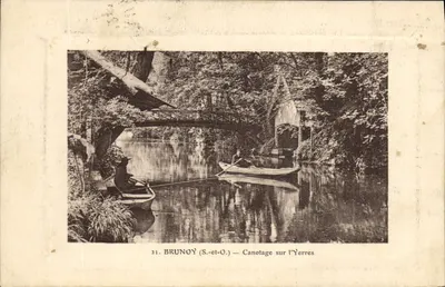 Brunoy (S.-et-O.) — Canoagem no Yerres