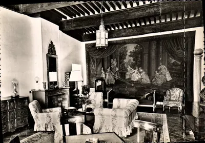 Interior de uma sala de jantar — Hostellerie de l'Abbaye de La Celle — Cliché Gillet