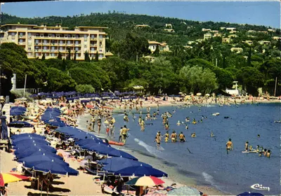 Les Issambres (Var) — A praia e a casa familiar do Val-d'Esquières — Ciny