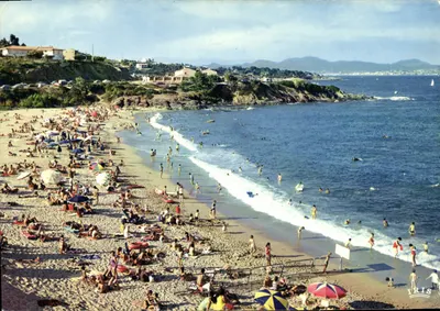 Les Issambres (Var) — Praia da Gaillarde — Éditions 'La Douceur Hivernière' / IRIS