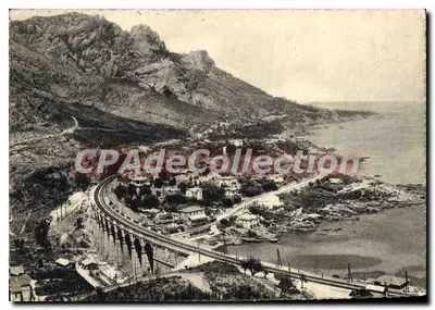 Vista da estrada da Corniche em Sainte-Marguerite — CPAdeCollection