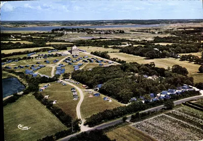 Campus de férias de Tremambert — colônia do condado de Morerville — Cim