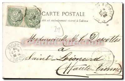 St-POL-DE-LÉON - La Rue du Creisker — editore sconosciuto, numero di serie non visibile — Verso