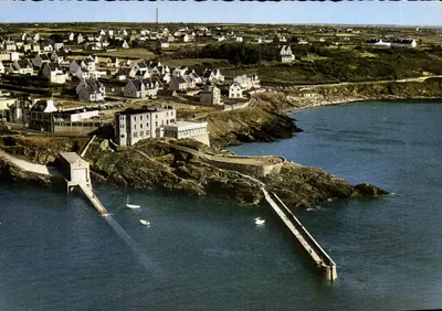 Le Conquet (Finistère) — Hotel Ste Barbe e Cale do Canot — Edição Naturelles