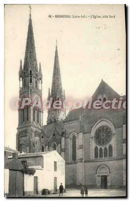 MACHECOUL (Loire-Inf.) - A Igreja, lado Norte