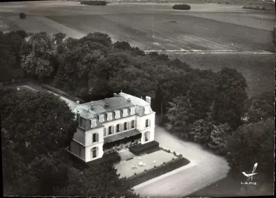 Castelo de Mémorant — Perthes-en-Gâtinais — Edição LAPIE