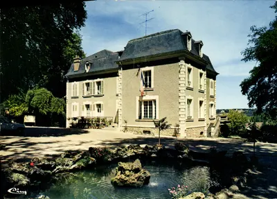 Bois-le-Roi — A prefeitura — Imprimeur Combier