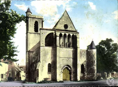Igreja de São Etienne de Mailly-le-Château — Edições Nièvre-Loire, n°89