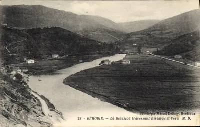 Béhobie — A Bidassoa atravessando Biriatou e Vera — Fototipia Marcel Delboy, Bordeaux