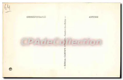 CAMBO-les-BAINS (Basses-Pyrénées) — "Arnaga" — Um canto do Pátio — Verso