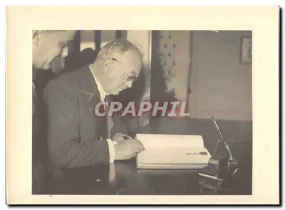 FOTO Viagem oficial do Sr. o Presidente da República na Bretanha 29 e 30 de maio de 1948 Auriol a Brest Hotel de ville