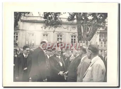 FOTO Viagem oficial do Sr. o Presidente da República Dijon Macon 15 e 16 de maio de 1948 Auriol a Macon Feira de vinhos
