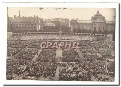 Péja — 23 de junho de 1931 — multidão na praça central