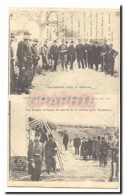 Les autorités civiles et militaires — Les troupes occupant les abords de la maison après l'explosion — Crime d'Ussau, phot. Chastellernau