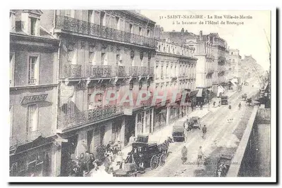 Saint-Nazaire - A Rue Ville-ès-Martin ao nível do Hotel de Bretagne