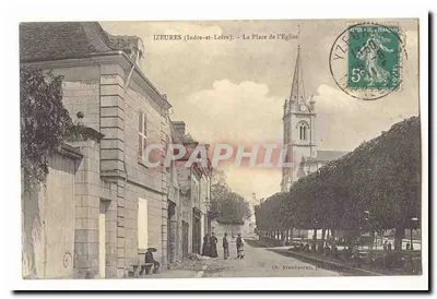 Izeures (Indre-et-Loire) — Plac Kościoła — Wydawca: Ch. Aramboeuf, 1907