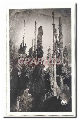 Grutas da Vésubie — estalactites e estalagmites — editor anônimo, número de série não visível