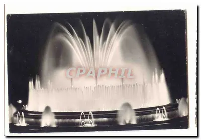 Fontaine monumentalna — widok nocny