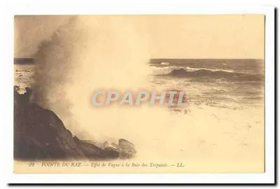 Pointe du Raz — Effet de Vague à la Baie des Trépassés — LL.