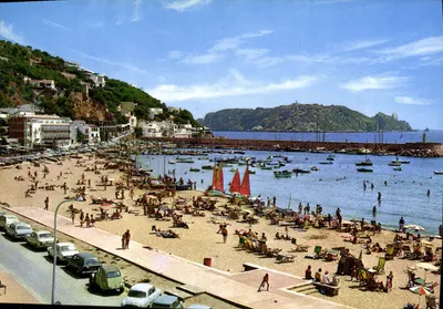 Praia de Estaritil — Costa Brava — editor V.C. Fot. Paliregal