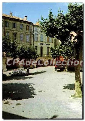 Sommieres (Gard) — A Praça do Mercado e seus arcos — Éditions Neurelles