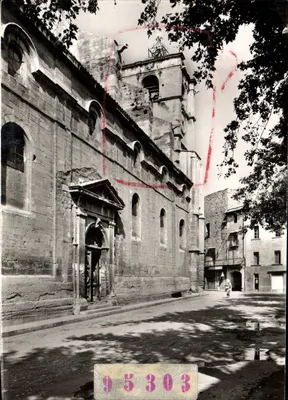 L'Isle-sur-Sorgue — Église — façade sud — Éditions des Frères Lumière, Lyon