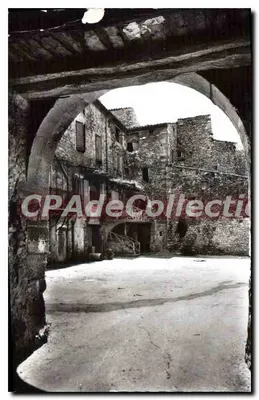 Sault (Vaucluse) — A Praça do Castelo — Éditions S.L. Lyon