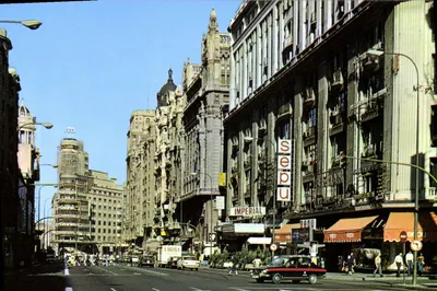 Madrid — Avenue José Antonio — éditeur Vicente Martínez
