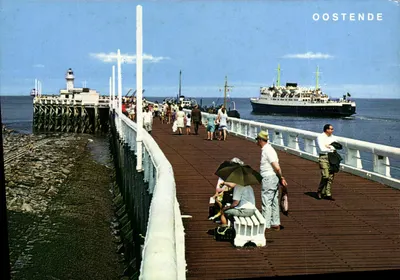 Oostende — Jetty avec bateau de passagers — éditeur A. Oostende