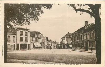 SUIPPES (Marne) - Vista Central, tomada da Praça da Prefeitura