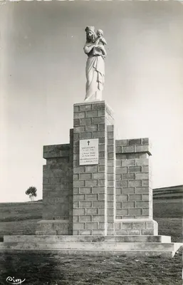 Desaignes (Ardèche) — Dame du Sacré-Cœur — éditeur Perizo & Magon