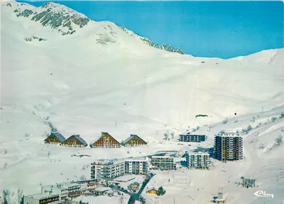 Saint-François-Longchamps (Savoie) — Ogólny widok z lotu — Cing