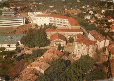 Liceu de LORGUES e CES Anexo — Antiga E.P.S. — Aérovie Diffusion, 33700 Mérignac