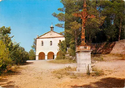 Lorgues (Var) — Ermitage de Saint-Ferréol — Société Éditions de France