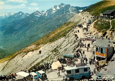 Col du Tourmalet — Départ de la route du Pic du Midi de Bigorre — Cliches ALPY